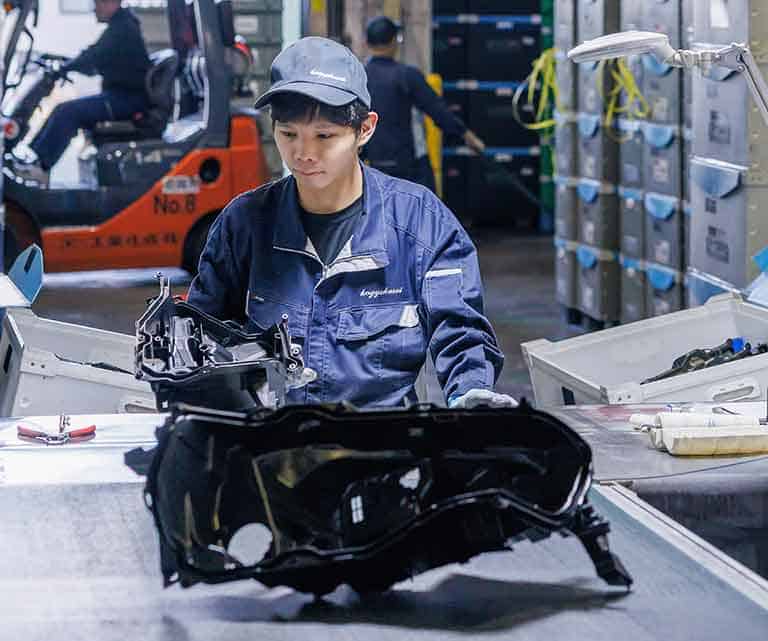 工業化成　技術者　エンジニア