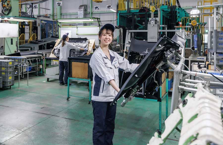 工業化成の職場の様子